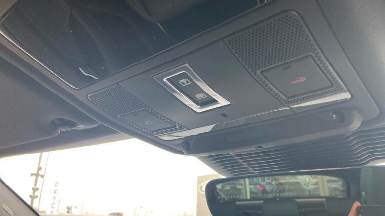 Land Rover Range Rover Evoque 1.5 P270e Edition 5dr Auto Hatchback